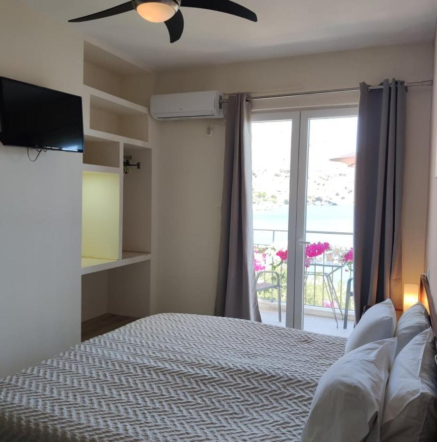 Ballas Apartments Agia Efimia Exterior photo