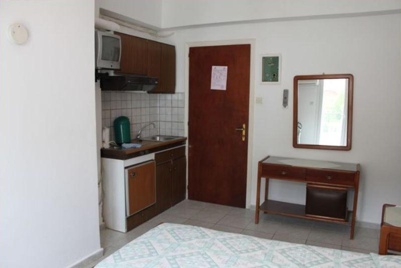 Ballas Apartments Agia Efimia Room photo